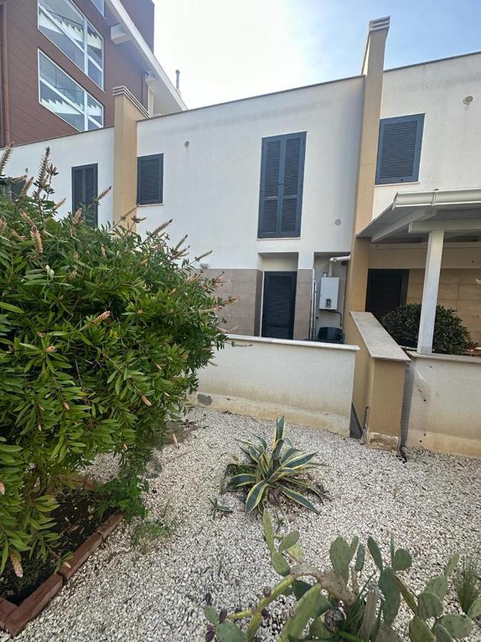 Villa Swamy Bisceglie Exterior photo